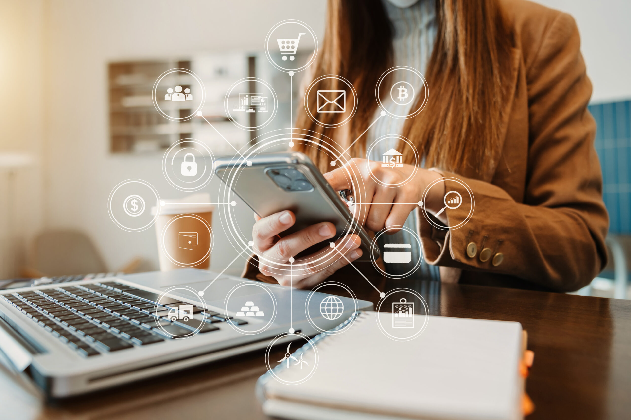 5 infoprodutos para ter independência financeira